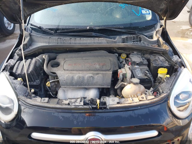 2017 FIAT 500X ZFBCFXCB0HP532209 Photo 9