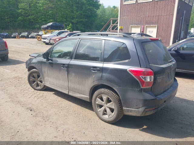 Subaru Forester 2.5i Premium 2016 JF2SJAGC0GH450031 Image 3