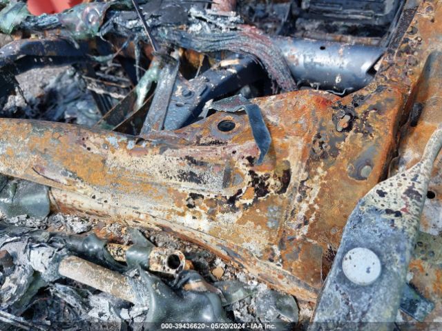 5N1DR3BA7NC222714 Nissan Pathfinder Sv 2wd