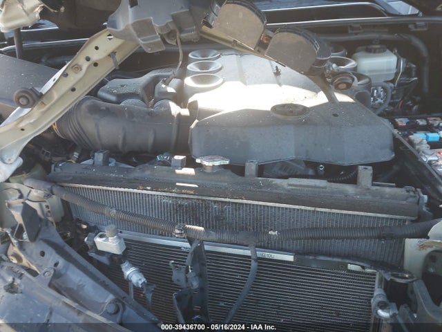Toyota 4RUNNER SR5 2018 JTEBU5JR8J5508076 Image 10
