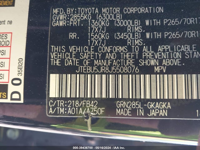 Toyota 4RUNNER SR5 2018 JTEBU5JR8J5508076 Image 9
