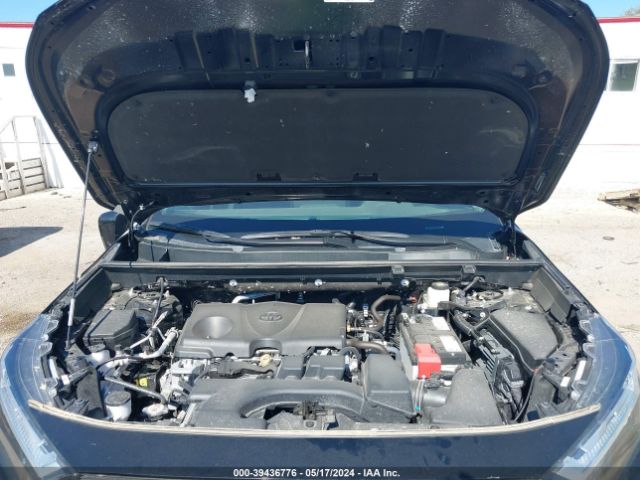 2T3A1RFV7RC413679 Toyota Rav4 Xle Premium