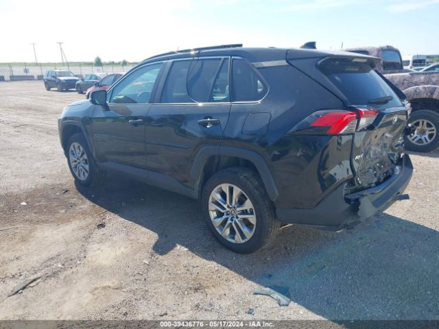 2T3A1RFV7RC413679 Toyota Rav4 Xle Premium