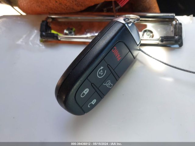 1C4RJEBG9JC131987 Jeep Grand Cherokee Limited 4x2
