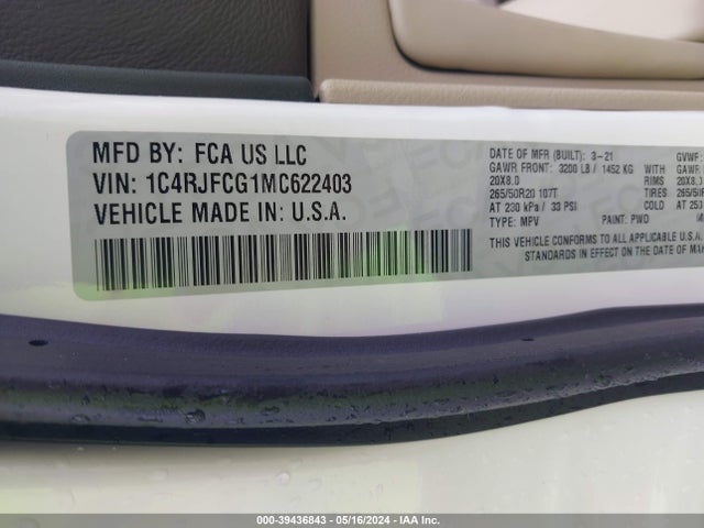 1C4RJFCG1MC622403 Jeep Grand Cherokee Overland 4x4