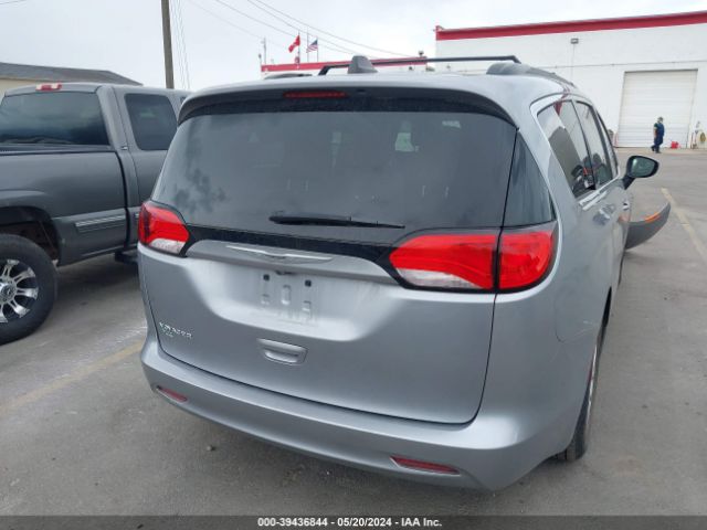 2C4RC1DG1MR533241 Chrysler Voyager Lxi