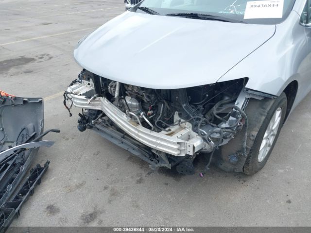 2C4RC1DG1MR533241 Chrysler Voyager Lxi