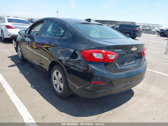 Chevrolet Cruze Ls Auto 2018 1G1BC5SM7J7195285 Image 3