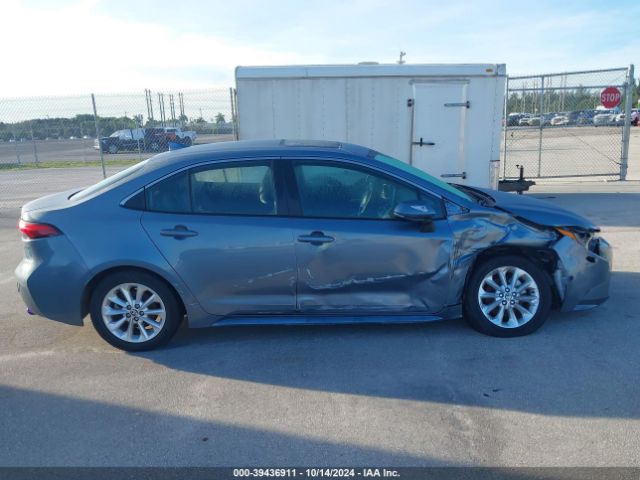 5YFFPMAE4NP380898 Toyota Corolla Xle
