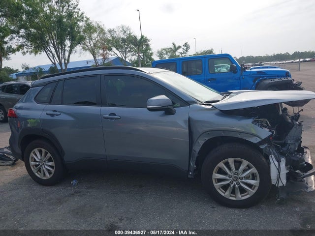 Toyota Corolla Cross Le 2023 7MUCAAAG7PV042805 Image 14