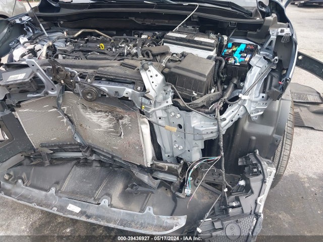 Toyota Corolla Cross Le 2023 7MUCAAAG7PV042805 Image 6