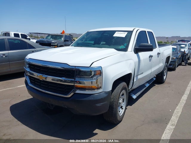 Chevrolet Silverado 1500 Wt 2017 1GCRCNEC5HZ344316 Image 2