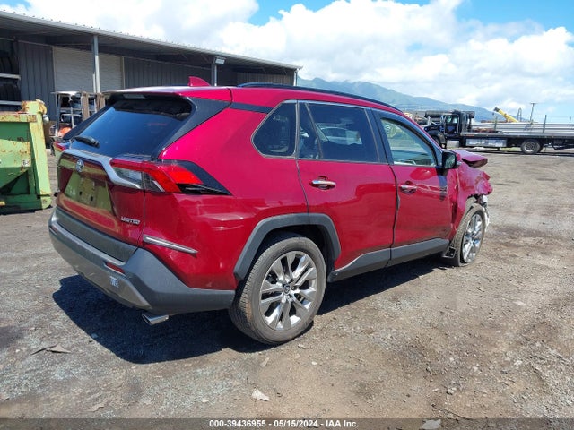 Toyota Rav4 Limited 2022 JTMY1RFV3ND086069 Image 4