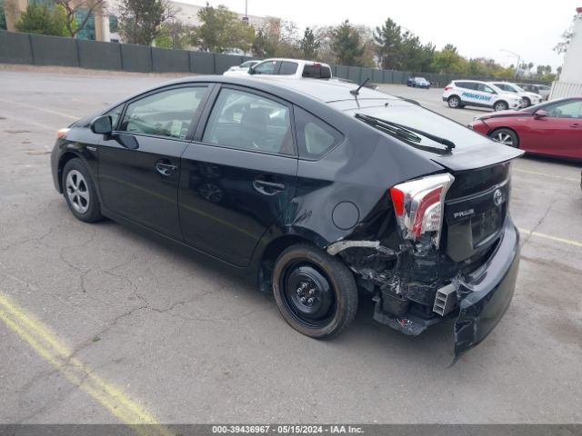 JTDKN3DU9F1941393 Toyota Prius Two
