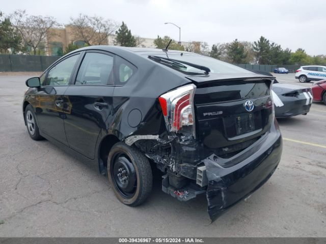 JTDKN3DU9F1941393 Toyota Prius Two