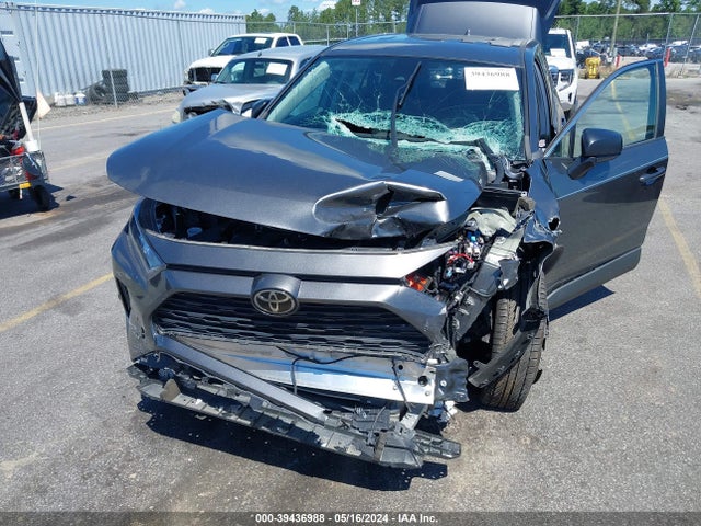 Toyota RAV4 LE 2022 2T3H1RFV8NC176032 Image 6