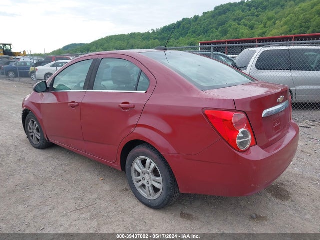 Chevrolet Sonic Lt Auto 2015 1G1JC5SH4F4206430 Image 3