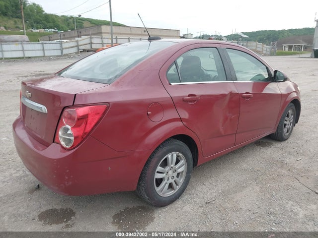Chevrolet Sonic Lt Auto 2015 1G1JC5SH4F4206430 Image 4