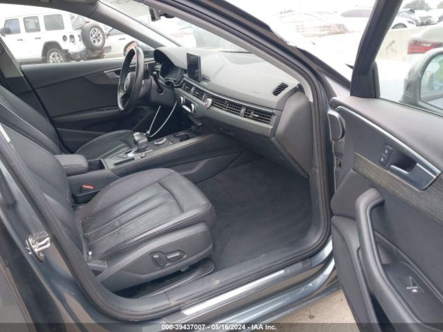 WAUGMAF43KN021785 Audi A4 40 Premium/40 Titanium Premium