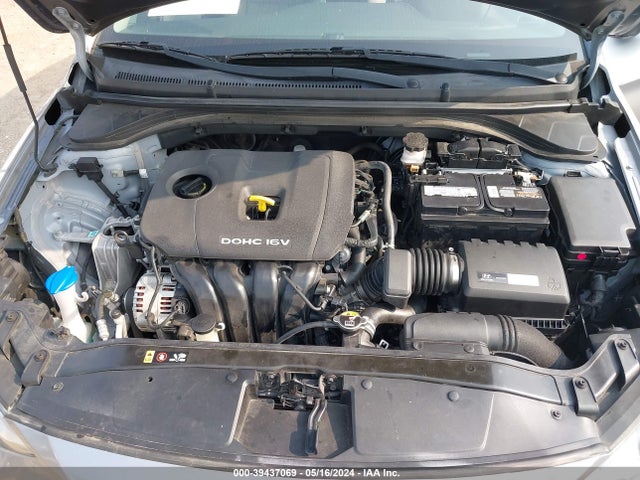 Hyundai ELANTRA SE 2017 5NPD84LF5HH062090 Image 10