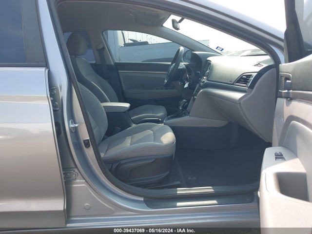 Hyundai ELANTRA SE 2017 5NPD84LF5HH062090 Image 5