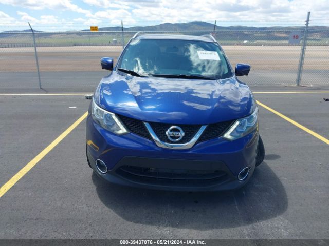 JN1BJ1CP0JW106339 Nissan Rogue Sport Sl
