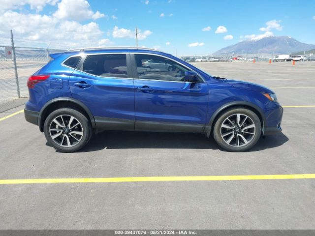JN1BJ1CP0JW106339 Nissan Rogue Sport Sl