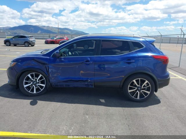 JN1BJ1CP0JW106339 Nissan Rogue Sport Sl