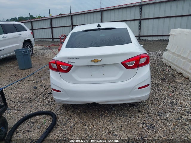 Chevrolet Cruze Ls Manual 2017 3G1BB5SM4HS522501 Image 16