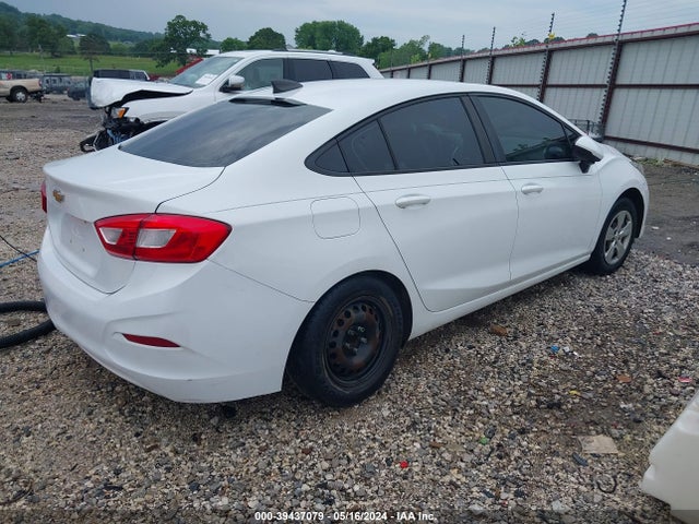 Chevrolet Cruze Ls Manual 2017 3G1BB5SM4HS522501 Image 4