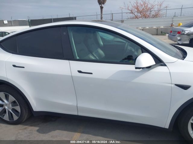 5YJYGDEE8MF229768 Tesla Model Y Long Range Dual Motor All-wheel Drive