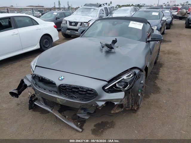 2024 BMW Z4 WBAHF9C02RWY36725 Photo 5