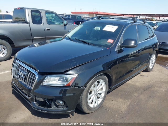 Audi Q5 2.0t Premium 2014 WA1LFAFP3EA067645 Image 2