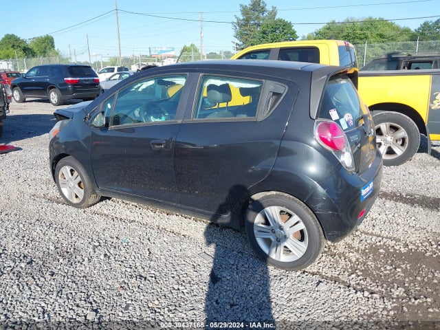 Chevrolet Spark Ls Auto 2014 KL8CB6S9XEC443230 Image 3