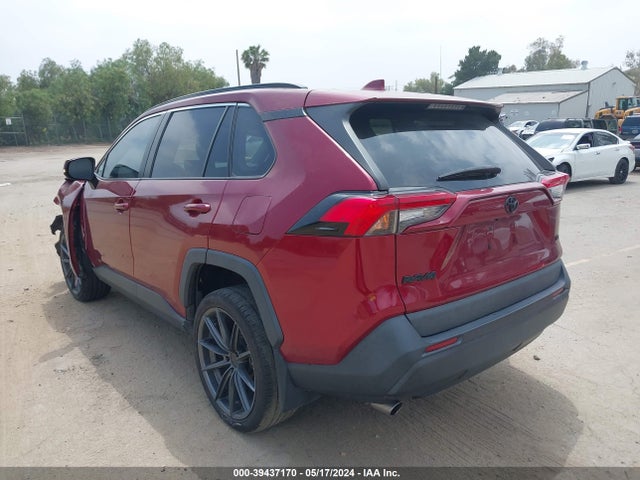Toyota RAV4 LE 2021 2T3K1RFV2MW115293 Image 3