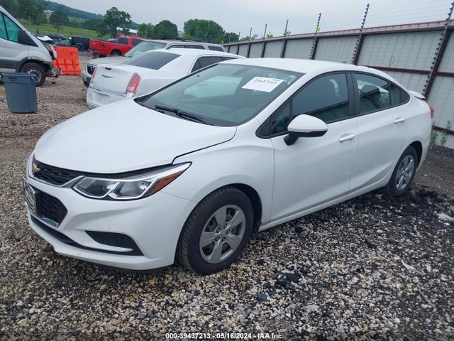 Chevrolet Cruze Ls Auto 2017 1G1BC5SM7H7184622 Image 2