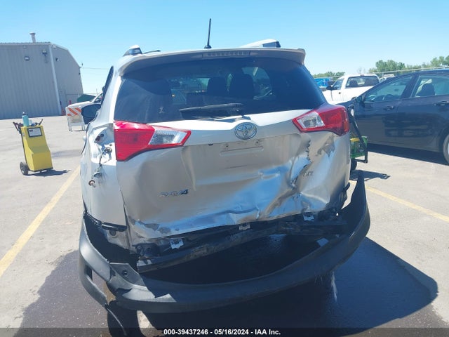 Toyota RAV4 LE 2014 JTMBFREV4ED056796 Image 17
