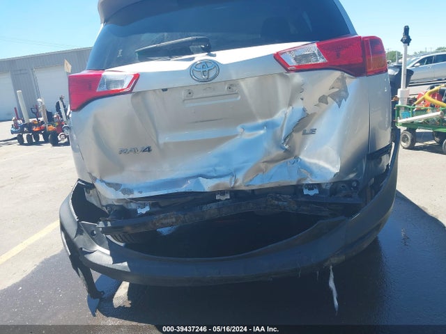 Toyota RAV4 LE 2014 JTMBFREV4ED056796 Image 6