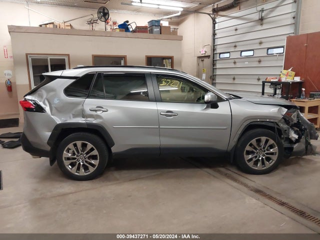 Toyota Rav4 Limited 2021 JTMN1RFV5MD073003 Image 14