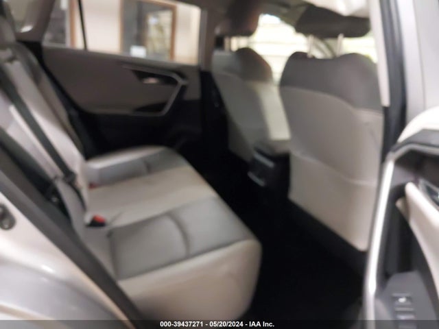 Toyota Rav4 Limited 2021 JTMN1RFV5MD073003 Image 8