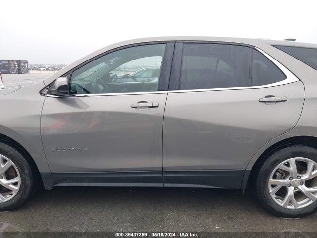 Chevrolet EQUINOX LT 2018 3GNAXKEX1JS538001 Image 15