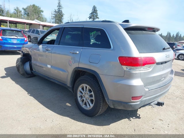 Jeep Grand Cherokee Laredo E 4x2 2018 1C4RJEAG8JC172578 Image 3