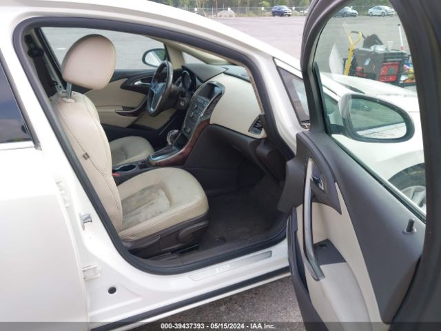 1G4PR5SK2F4189313 Buick Verano Convenience Group