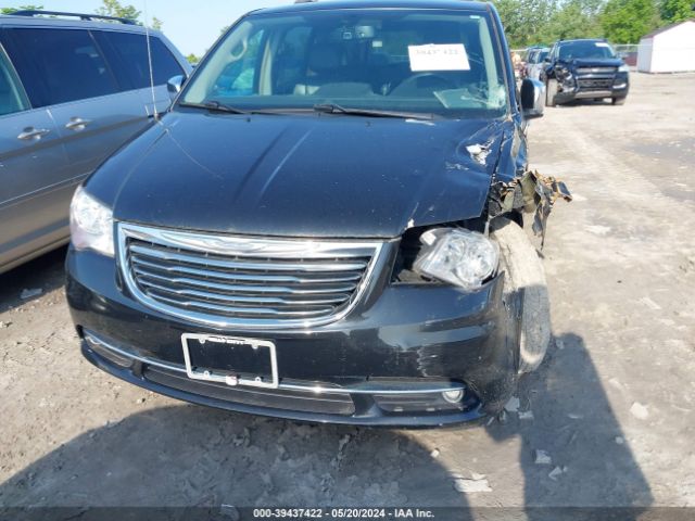2C4RC1CG2GR194379 Chrysler Town & Country Touring-l