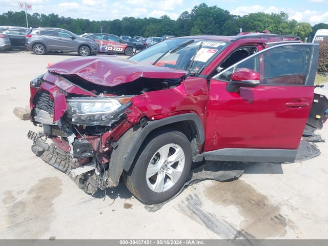 Toyota Rav4 Xle 2019 JTMW1RFV6KD014964 Image 2