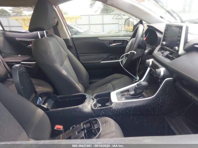 Toyota Rav4 Xle 2019 JTMW1RFV6KD014964 Image 5
