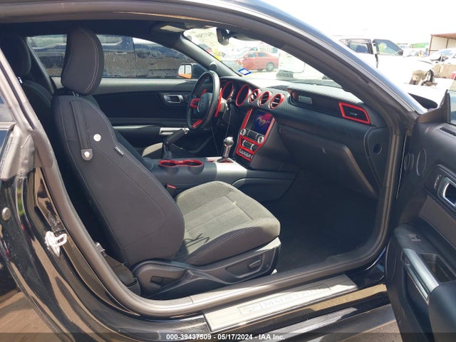 Ford Mustang Ecoboost Fastback 2021 1FA6P8TH1M5148520 Image 5