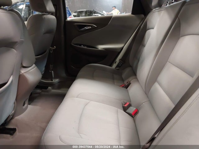 Chevrolet Malibu 1fl 2019 1G1ZC5ST0KF157703 Image 8