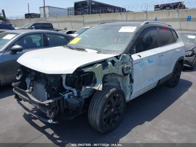 3VVEX7B24PM356100 Volkswagen Taos 1.5t Se