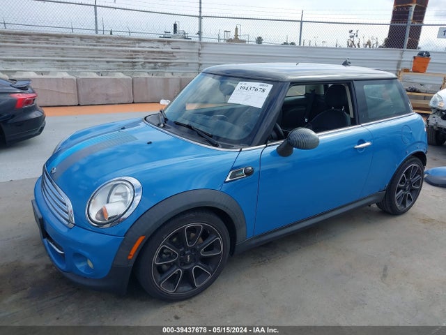2012 MINI COOPER WMWSU3C53CT543588 Photo 1